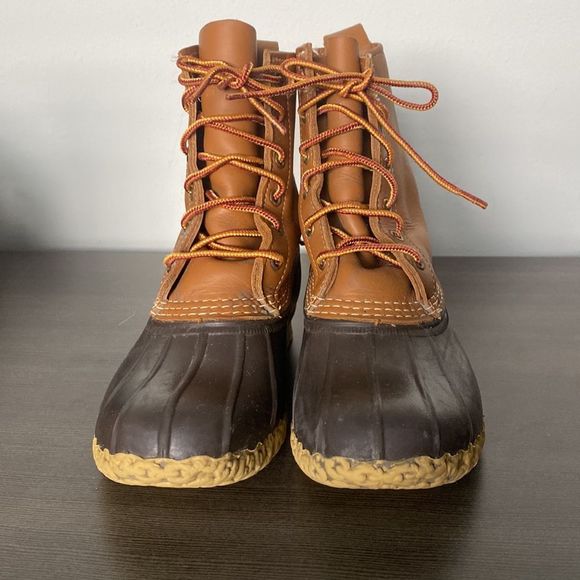 L.L. Bean Women's 7 Full Grain Leather Waterproof Cottagecore Outdoor Rain Boot - Picture 5 of 10